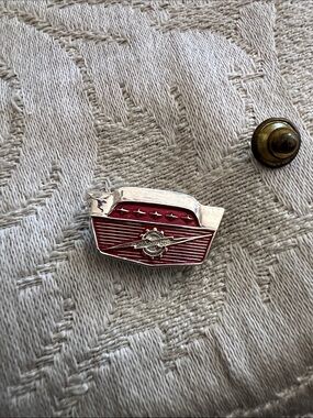 VTG FORD  F-150 1961-66 Hood Emblem.  refer to 5 star 
and Gold & Bolt Emblem.